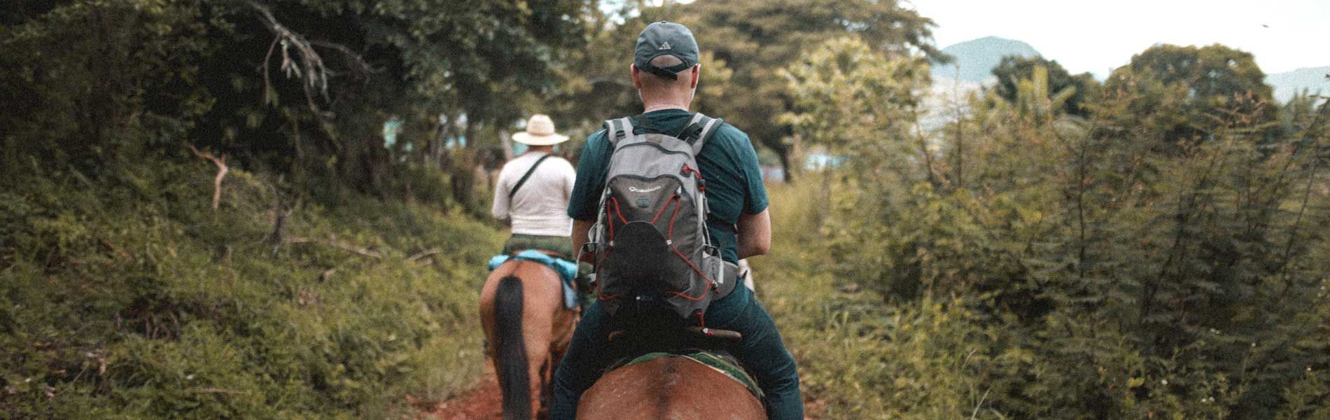 Camping Serres Ciela Village Les 2 Soleils Hautes Alpes randonnée cheval