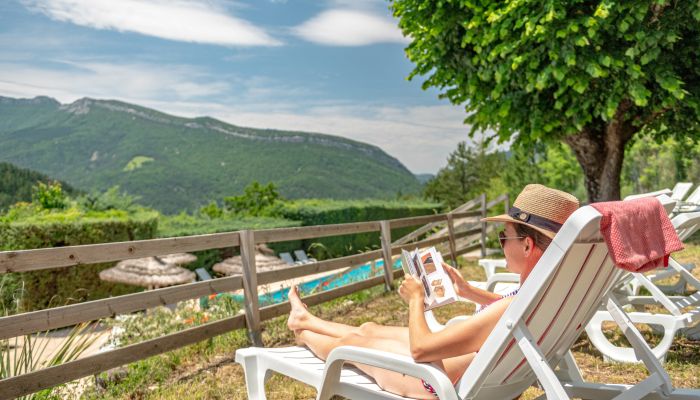 Camping Hautes-Alpes Deux Soleils Ciela Village Serres France