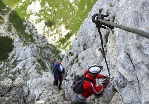 Camping Serres Ciela Village Les 2 Soleils Hautes Alpes escalade