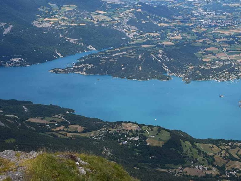 Camping Serres Ciela Village Les 2 Soleils Hautes Alpes Lac de Serre-Ponçon